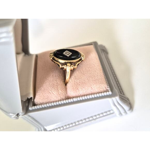 Vintage Mid-Century 14K Gold Onyx and Diamond Ring - Picture 2 of 8
